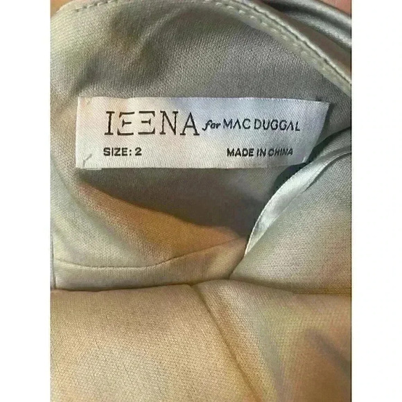 New Mac Duggal Satin Sleeveless Faux Wrap Ruched Gown Platinum Silver Size 2 - Picture 8 of 10